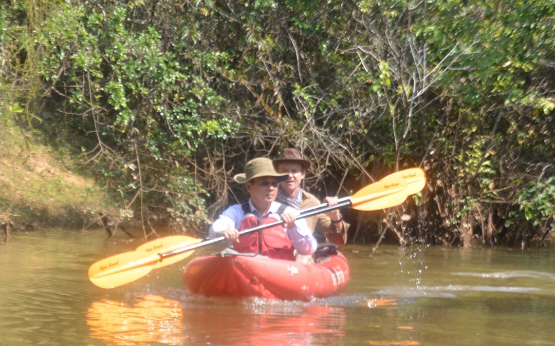 An Angkorian Paddle